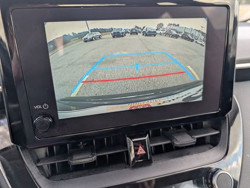 Used 2023 Toyota Corolla LE image 14