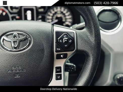 Used 2021 Toyota Tundra SR5 w/ SR5 Upgrade Package AWD/4WD image 30