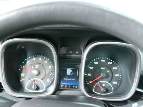 Used 2015 Chevrolet Malibu LT image 16