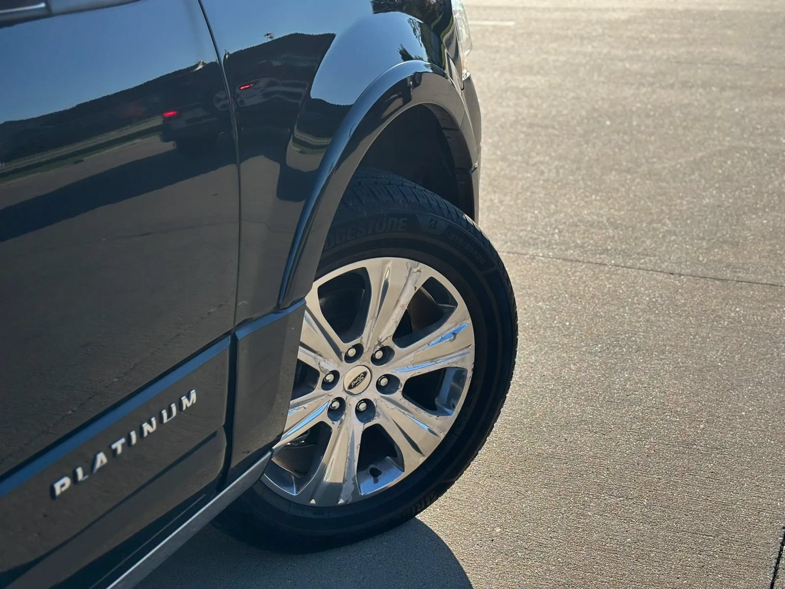 Used 2015 Ford Expedition EL Platinum AWD/4WD image 17