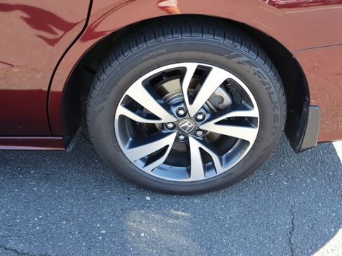 Used 2021 Honda Odyssey Touring image 40