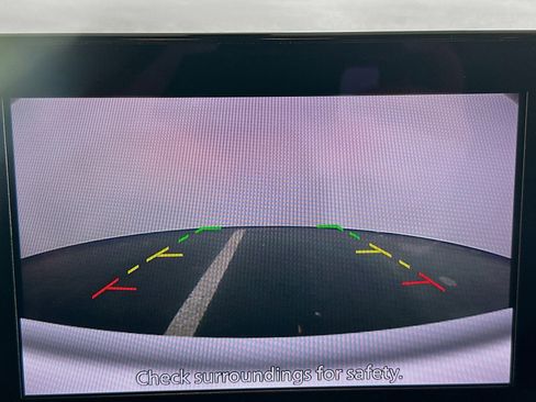 Used 2024 Nissan Pathfinder SV image 22