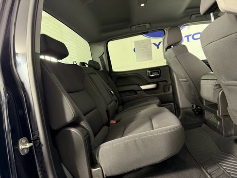 Used 2018 Chevrolet Silverado 1500 LT w/ All Star Edition image 12