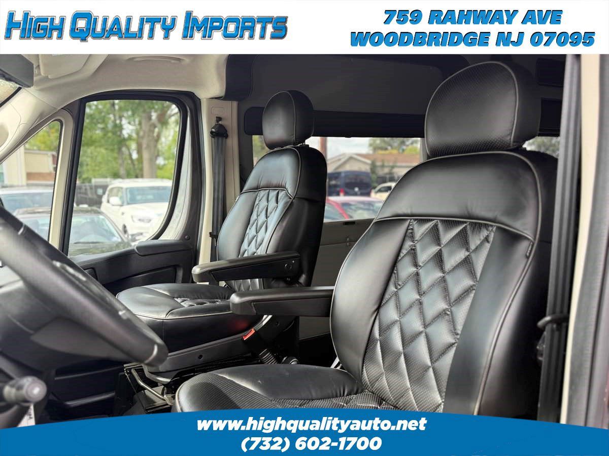 Used 2021 RAM ProMaster 2500 w/ Premium Appearance Group FWD image 15