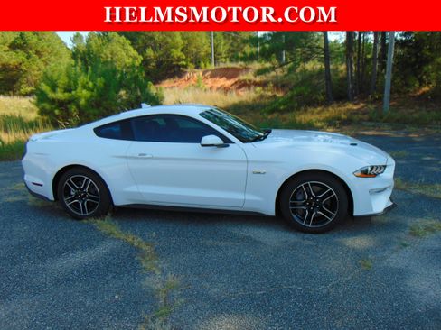 Used 2023 Ford Mustang GT Premium image 8