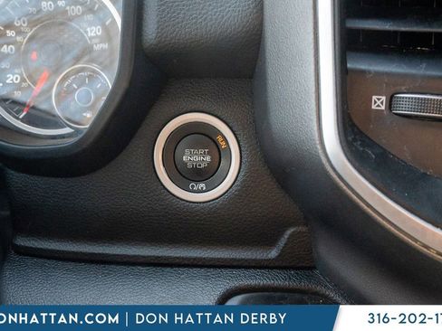 Used 2022 RAM 1500 Big Horn AWD/4WD image 11