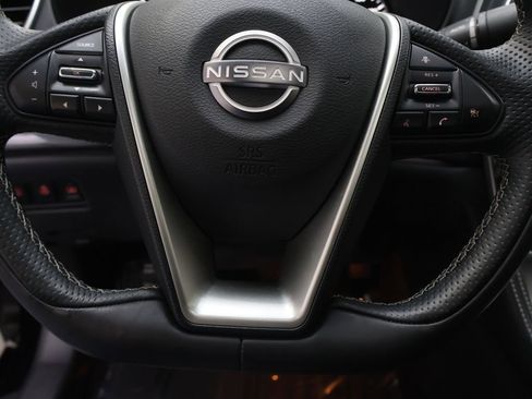 Used 2023 Nissan Maxima Platinum w/ Sport Mat Group FWD image 18