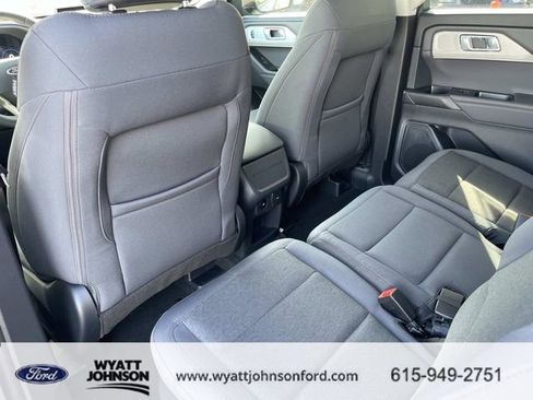 New 2026 Ford Explorer Active RWD image 19