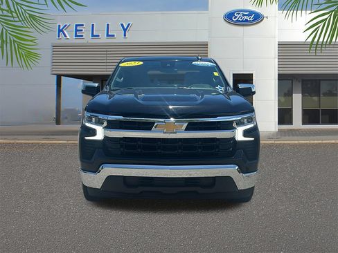 Used 2023 Chevrolet Silverado 1500 LT RWD image 2