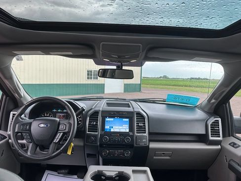 Used 2016 Ford F150 XLT w/ Equipment Group 302A Luxury AWD/4WD image 26