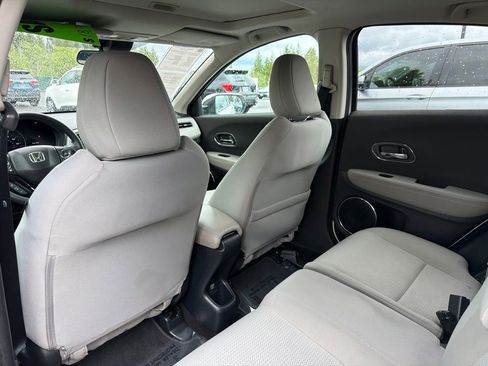 Used 2020 Honda HR-V EX image 30
