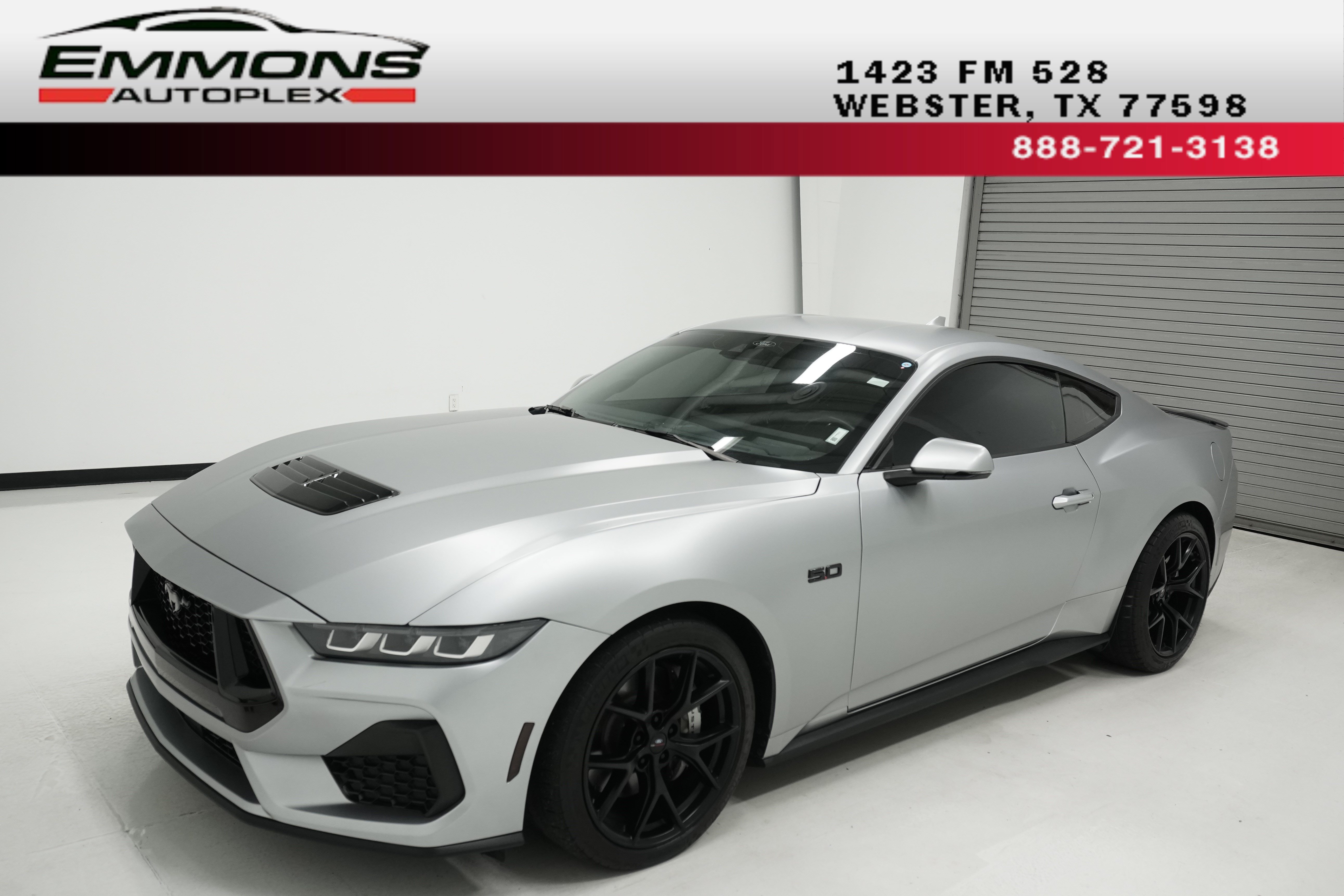 Used 2024 Ford Mustang GT Premium RWD image 1