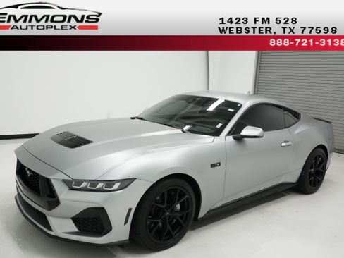 Used 2024 Ford Mustang GT Premium RWD image 1