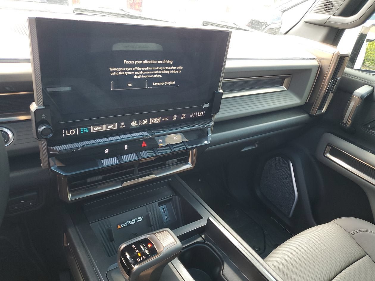 New 2025 GMC Hummer EV 3X AWD/4WD image 28