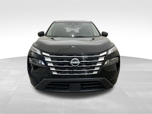 Used 2024 Nissan Rogue SV FWD image 9