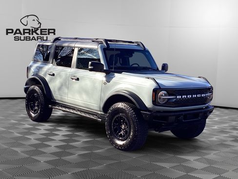 Used 2024 Ford Bronco Wildtrak image 7