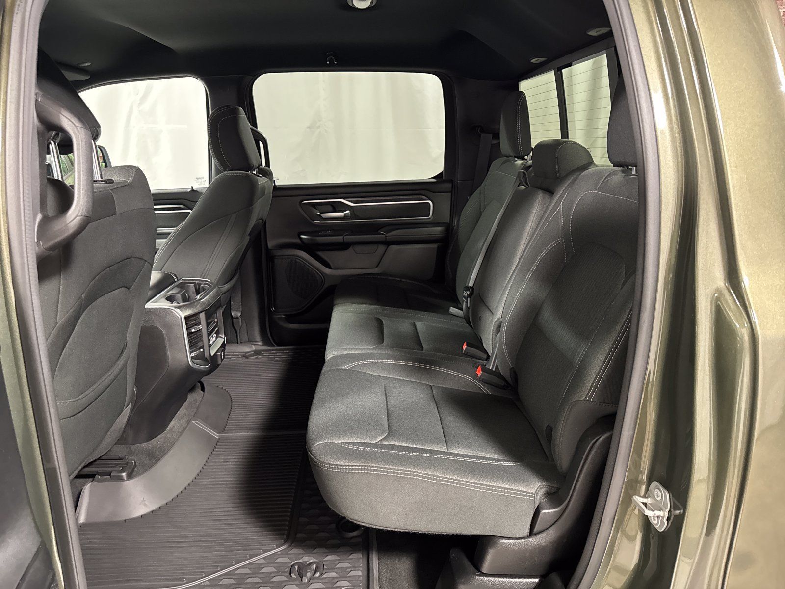 Used 2020 RAM 1500 Big Horn AWD/4WD image 5