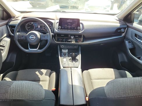 Used 2023 Nissan Rogue SV FWD image 15