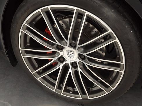 Used 2017 Porsche 911 Carrera S RWD image 45