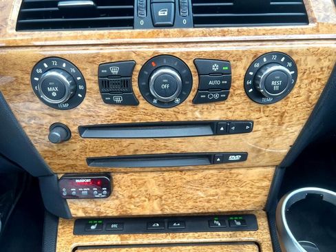 Used 2006 BMW 650i Convertible image 15