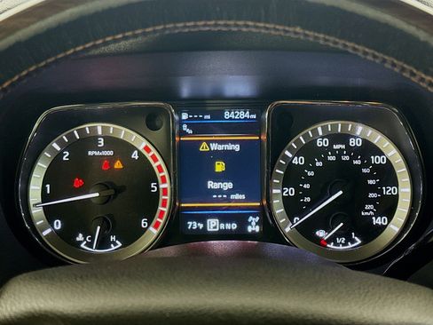 Used 2019 Nissan Titan Platinum Reserve w/ Platinum Utility Package AWD/4WD image 16