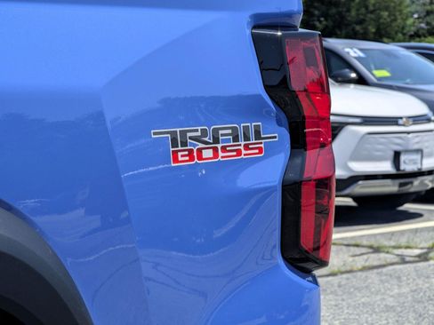 New 2026 Chevrolet Colorado Trail Boss AWD/4WD image 32