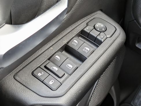 New 2026 RAM 1500 Express AWD/4WD image 21