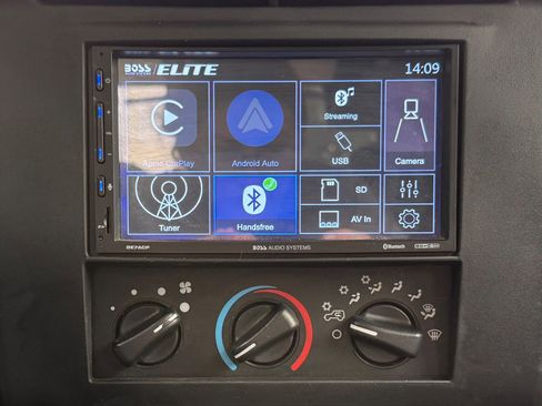 Used 2004 Jeep Wrangler X AWD/4WD image 34