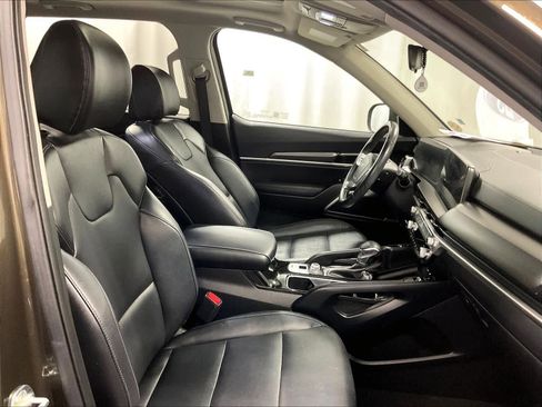 Used 2023 Kia Telluride S w/ S Sunroof Package image 11