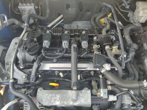 Used 2021 Nissan Kicks S FWD image 30