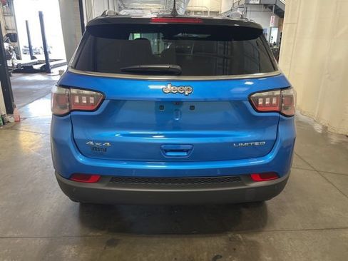 Used 2025 Jeep Compass Limited AWD/4WD image 5