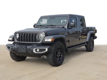 Used 2025 Jeep Gladiator Sport