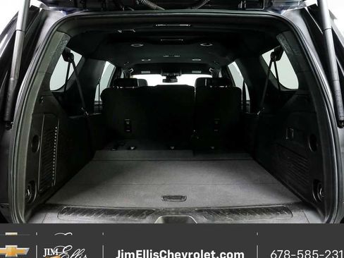 Certified 2024 Chevrolet Suburban LT image 32