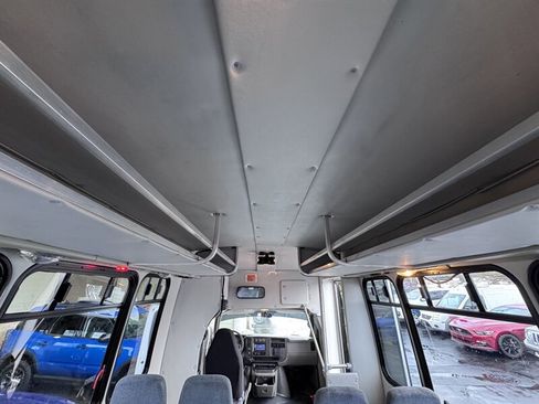 Used 2004 Chevrolet Express 3500 w/ RV Package.  Upfitter Option image 18