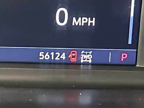 Used 2020 Chevrolet Silverado 1500 LT w/ Convenience Package image 13