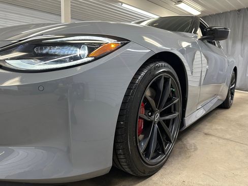 Used 2024 Nissan Z Performance w/ Floor Mat Package RWD image 27