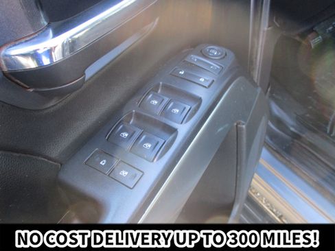 Used 2017 Chevrolet Silverado 1500 LT w/ All Star Edition AWD/4WD image 13