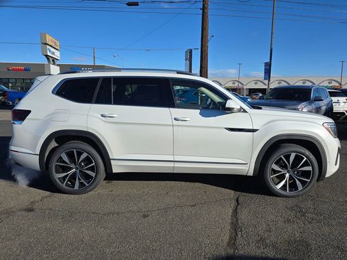 New 2026 Volkswagen Atlas SEL Premium R-Line image 6