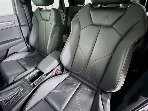 Used 2023 Audi Q3 2.0T Premium image 20