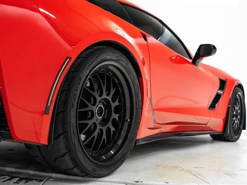 Used 2017 Chevrolet Corvette Grand Sport image 13