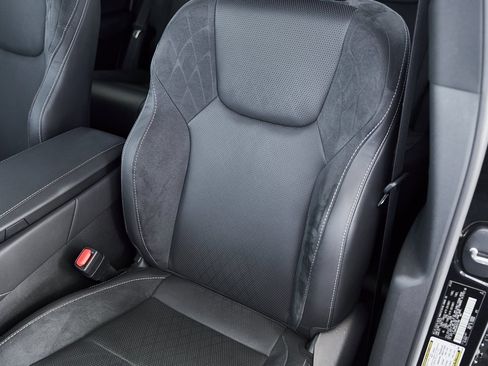 Used 2024 Lexus RX 350 w/ Convenience Package image 34