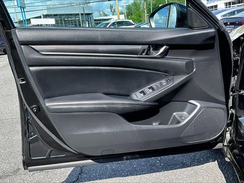 Used 2022 Honda Accord Sport image 21
