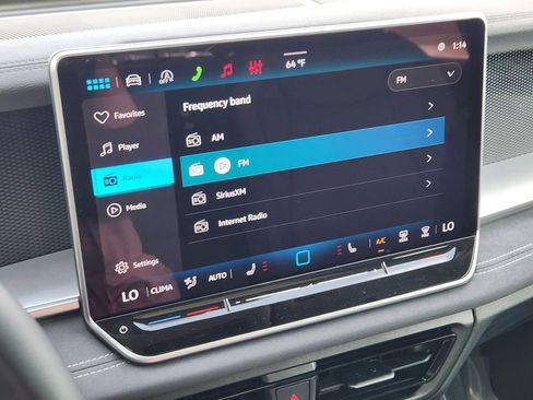 New 2026 Volkswagen Tiguan SE AWD/4WD image 8