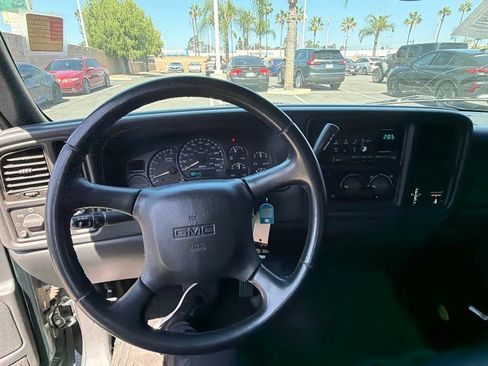 Used 2002 GMC Sierra 1500 2WD Extended Cab image 11
