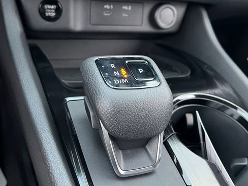 Used 2026 Nissan Rogue SV image 25