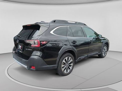 Used 2024 Subaru Outback Limited AWD/4WD image 5