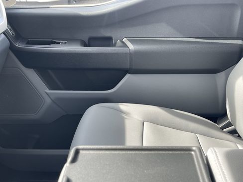 New 2024 Ford F550 XL image 21