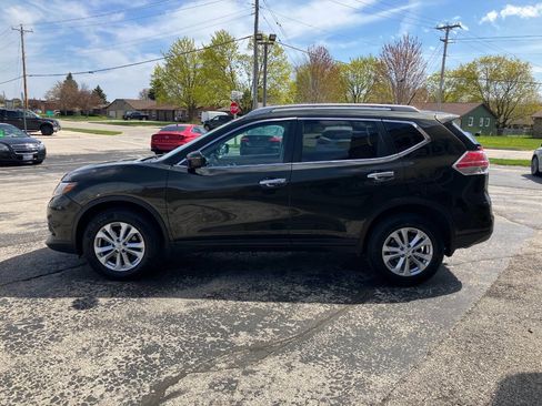 Used 2016 Nissan Rogue SV AWD/4WD image 6