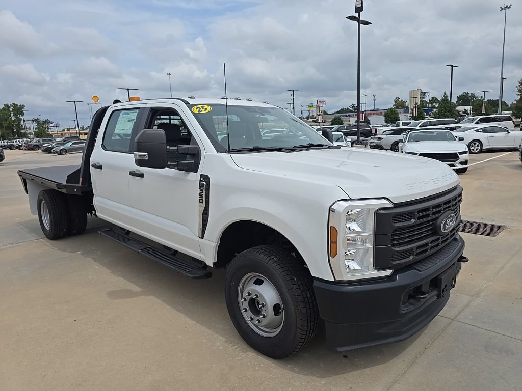 New 2025 Ford F350 XL AWD/4WD image 17