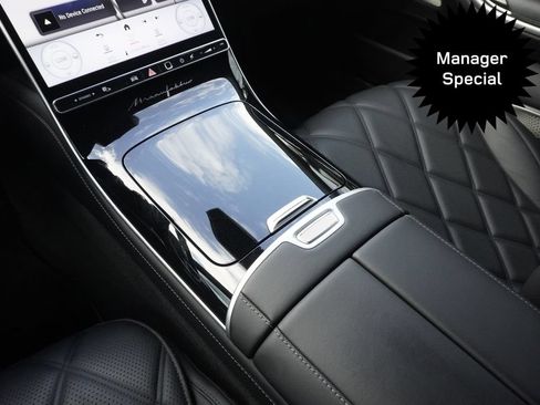 Used 2025 Mercedes-Benz Maybach S 680 4MATIC image 14
